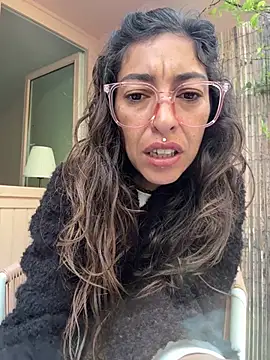 Amani thewolf online show from April 21, 6:09 am