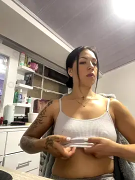 Snapshot of MadisonCambel chatting on October 12, 10:34 pm MadisonCambel online show from October 12, 10:34 pm