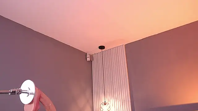 ValeryNova online show from January 6, 6:00 pm