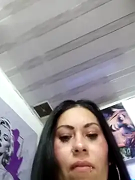 Tania mature online show from April 20, 6:11 pm