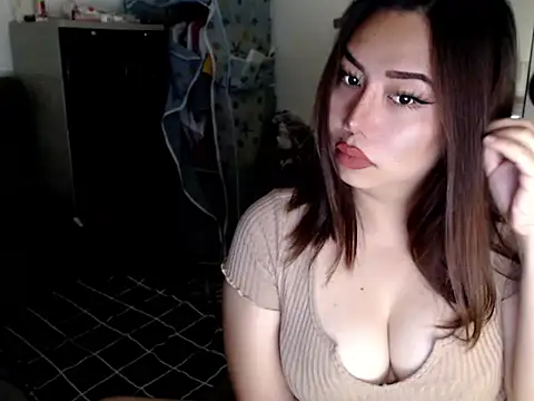 urqueendominant online show from April 30, 1:55 am