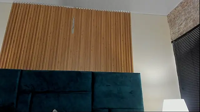 Kareena chopra online show from April 20, 12:08 pm