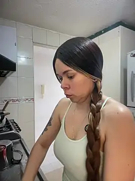 carolina16love online show from March 17, 9:19 pm