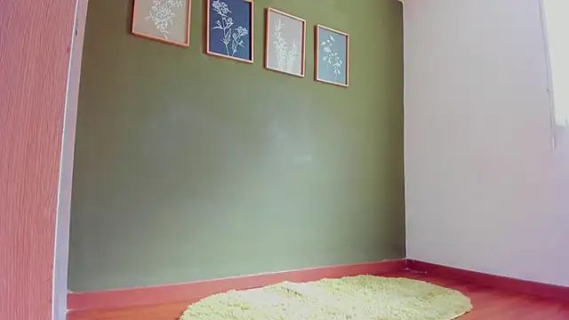 karlye 5 online show from February 26, 1:43 pm