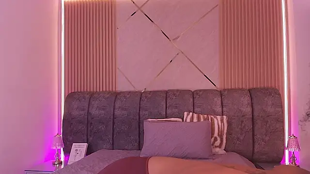 naia blessed online show from March 10, 7:18 pm