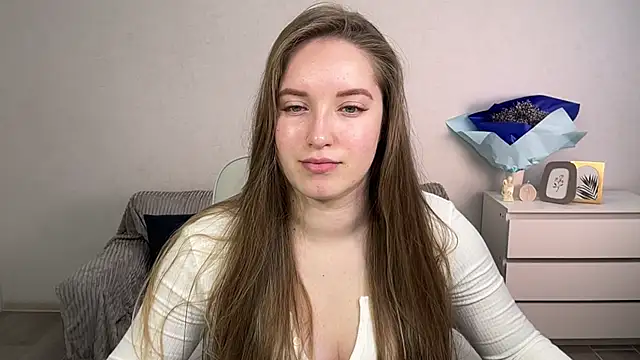 Snapshot of EvaMaddison chatting on September 27, 5:25 am EvaMaddison online show from September 27, 5:25 am