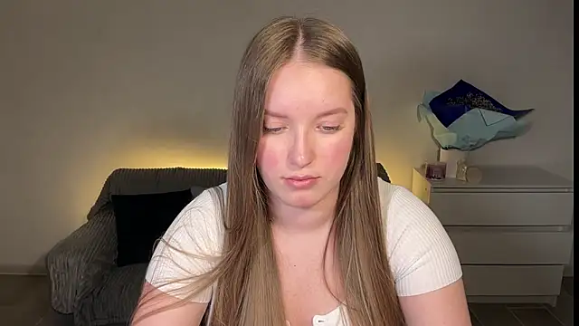 EvaMaddison online show from February 27, 8:08 pm