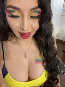 KateDeLatorre online show from June 17, 9:27 pm