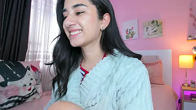 annadu011 online show from September 27, 5:09 pm