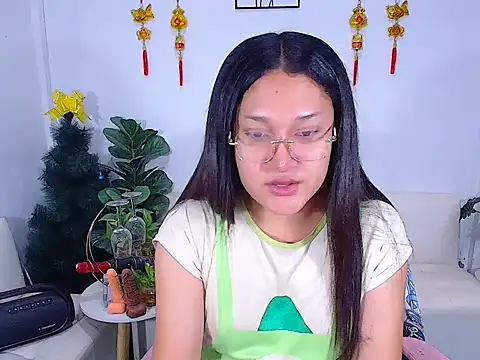 plysaithailand online show from April 24, 3:15 pm