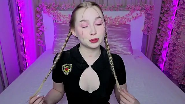 LilyStarlight online show from June 21, 4:05 am