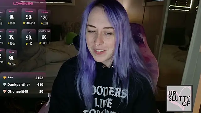 ursluttygf online show from April 23, 3:03 pm