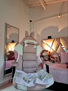 MariaPau 83 online show from April 23, 3:25 pm