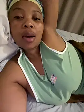 Snapshot of cherrybabe76 chatting on September 9, 5:35 pm cherrybabe76 online show from September 9, 5:35 pm