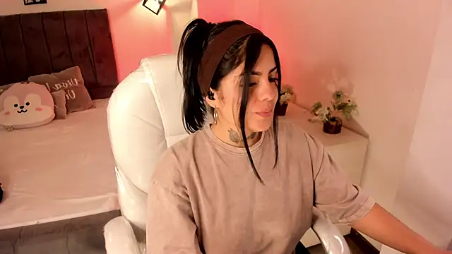 Catalinaa martinez online show from October 1, 3:11 am