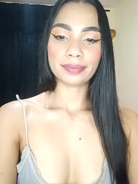 iamemmablake online show from October 17, 11:52 pm