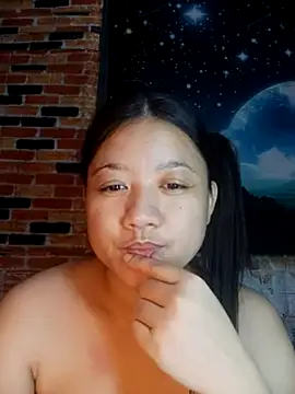 Urchanel online show from April 26, 11:46 pm