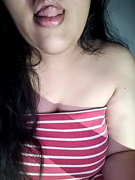 Snapshot of Annerae chatting on October 3, 5:18 pm Annerae online show from October 3, 5:18 pm