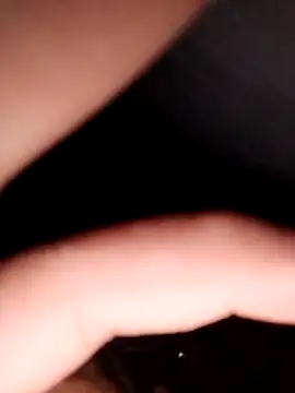 Annerae online show from December 14, 2:56 pm