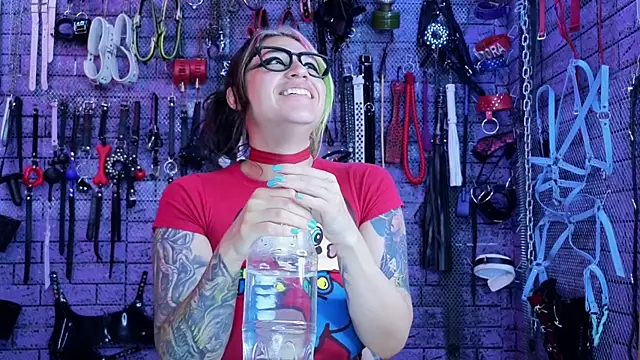 PANDORANEZZ online show from April 10, 10:21 am