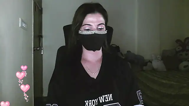 Cute Sonii online show from April 28, 11:03 am