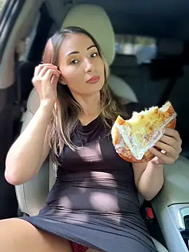 LetsFunKARINA online show from April 29, 6:27 am