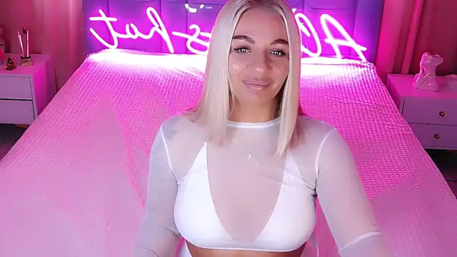 AllwaysHotJ online show from October 1, 3:55 am