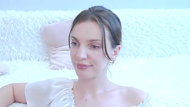 Beauty Alex online show from July 8, 7:32 am