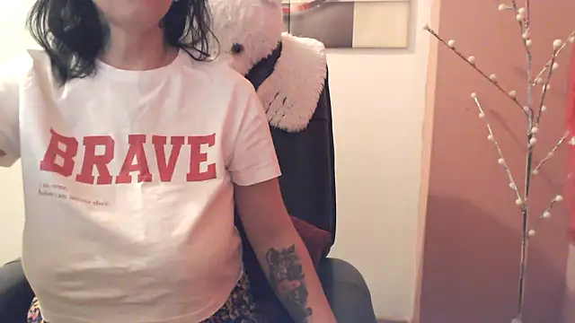 algodonyfresa online show from September 21, 1:48 am