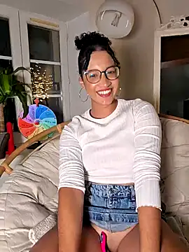 Snapshot of Lauyako chatting on October 8, 10:58 pm Lauyako online show from October 8, 10:58 pm