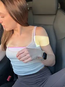 lunagirl13 online show from April 25, 12:35 am