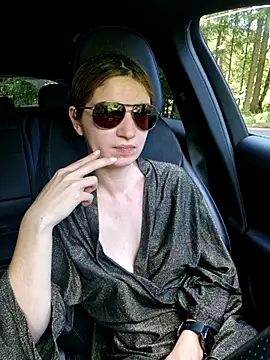 Mercedeswoman8 online show from June 13, 7:33 pm