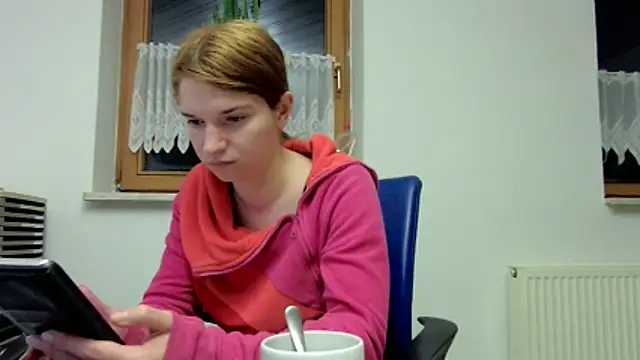 Mercedeswoman8 online show from February 15, 7:24 pm