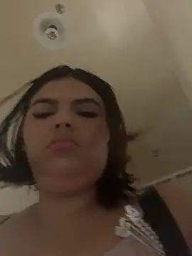 Lia sexx online show from April 23, 12:23 pm