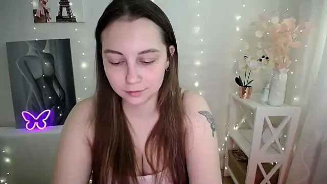 SweetPrincess  online show from April 25, 5:54 am