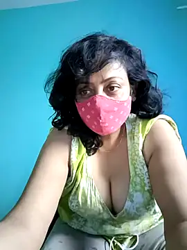 Snapshot of love_suman chatting on December 2, 7:10 am love suman online show from December 2, 7:10 am