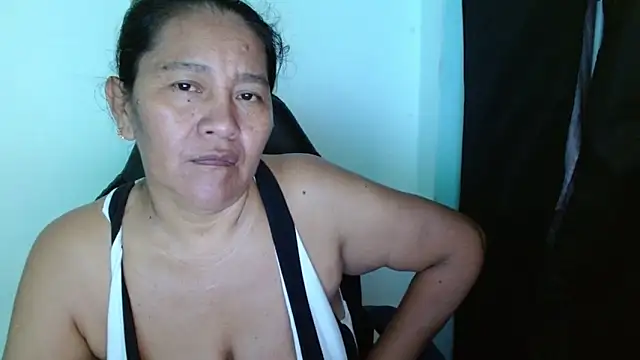 Snapshot of katia_mature chatting on October 9, 7:29 pm katia mature online show from October 9, 7:29 pm