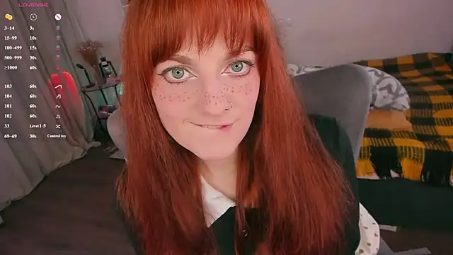 Alice CutePerv online show from June 10, 2:44 am