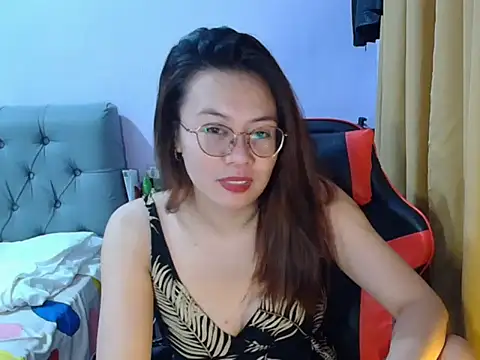 crizzybel online show from June 22, 8:55 am