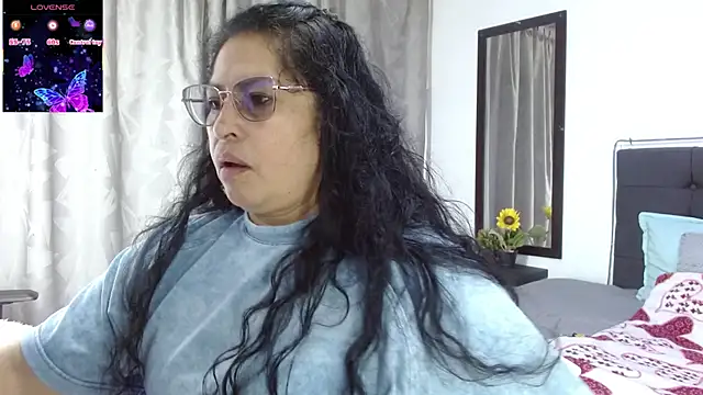 Keyla01  online show from February 1, 2:38 pm