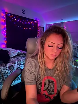 sage love online show from January 18, 5:37 am