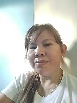 simplewild mom online show from July 22, 8:48 am