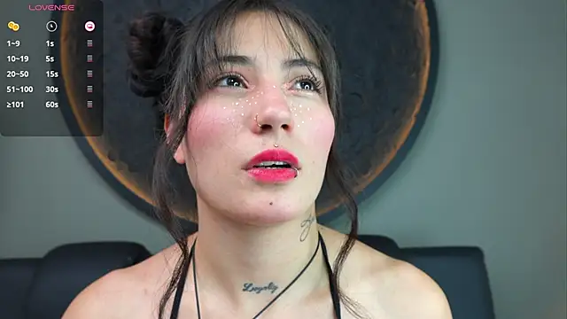 miss sharlotte18 online show from September 18, 6:06 pm