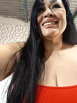 kittyhotass1 online show from May 4, 4:44 pm