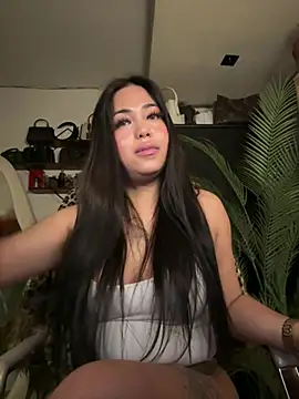 BigDominaMia online show from April 20, 6:16 am