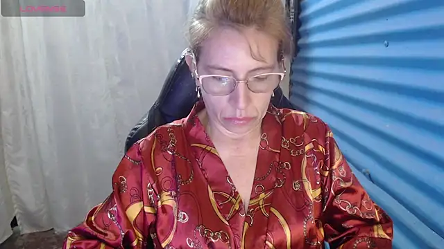 Chayla Ruiz online show from March 28, 9:53 am