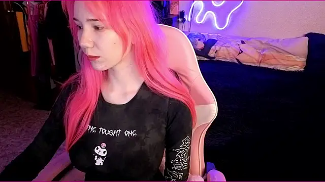 Maya Viola online show from September 30, 6:19 am