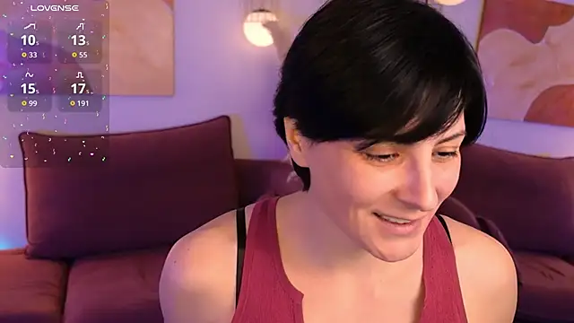 LorenDaze online show from April 24, 2:09 pm