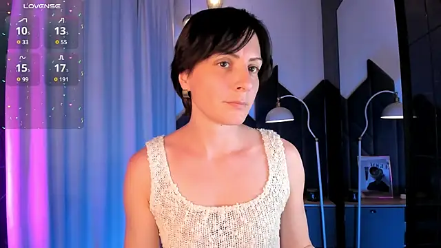 LorenDaze online show from June 9, 2:16 pm