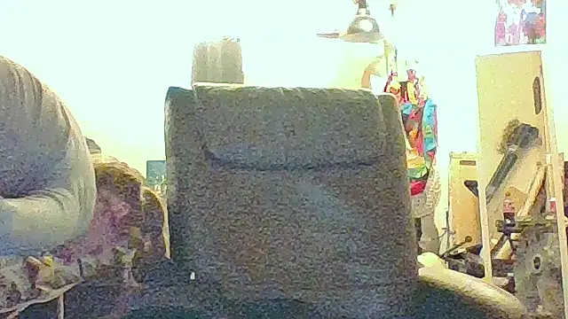 eatmeplease44 online show from December 1, 2:04 am